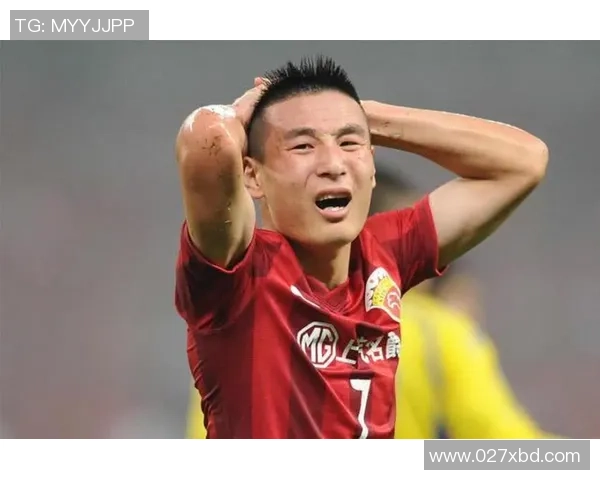 国足球星沉默背后的故事与成就谁是让人无言的传奇人物