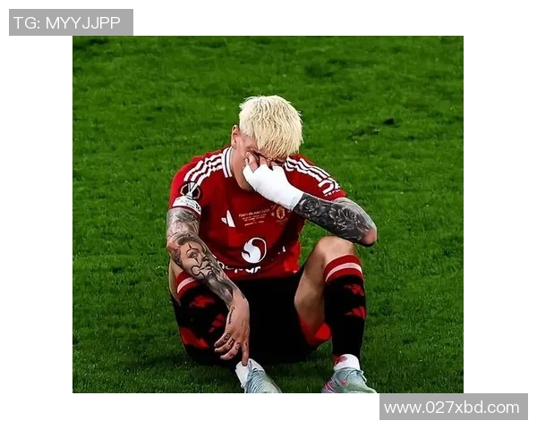 曼联第一球星崛起，传奇之路开启巅峰挑战