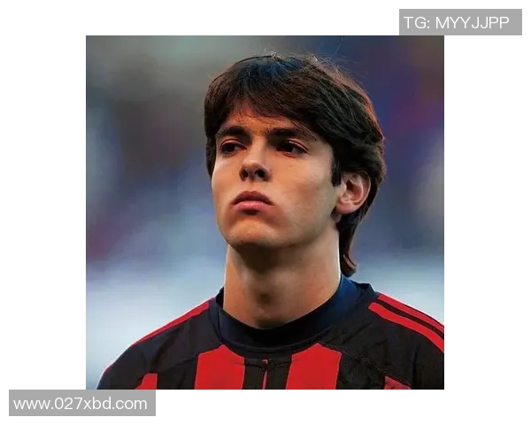 足球明星个性化头像设计与代表性形象解析分析