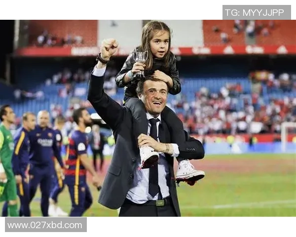 足球明星家庭生活揭秘百度云资源分享，珍贵家庭照片视频全集免费下载