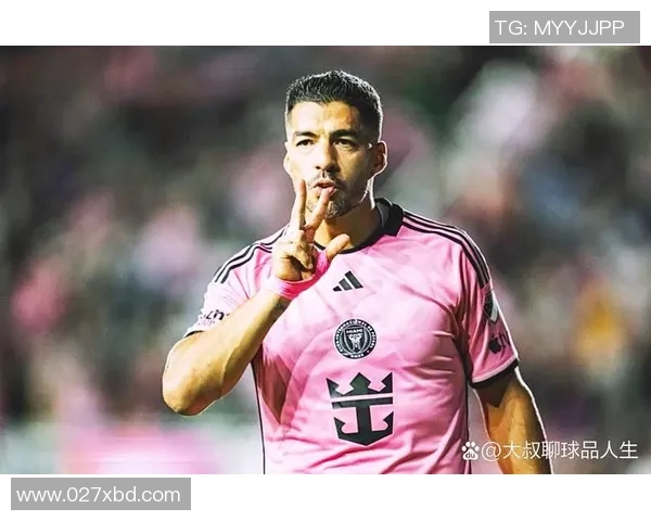 躺着的足球明星展现别样魅力 不一样的赛场风采与人生反思